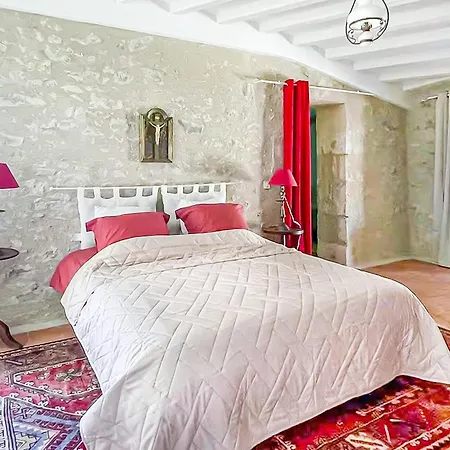 Casa vacanze Belle Maison Avec Piscine Les Esseintes